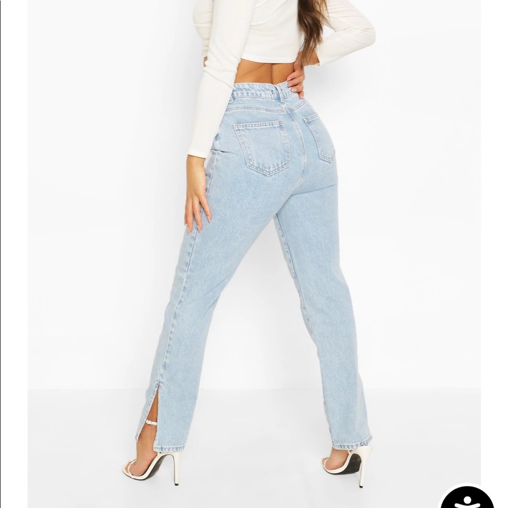 BooHoo light wash split hem jeans
